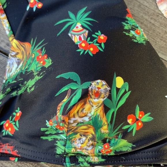 🌴🔆RVCA- WILD THING FADE OUT BIKINI SET🔆🌴 - Picture 9 of 14